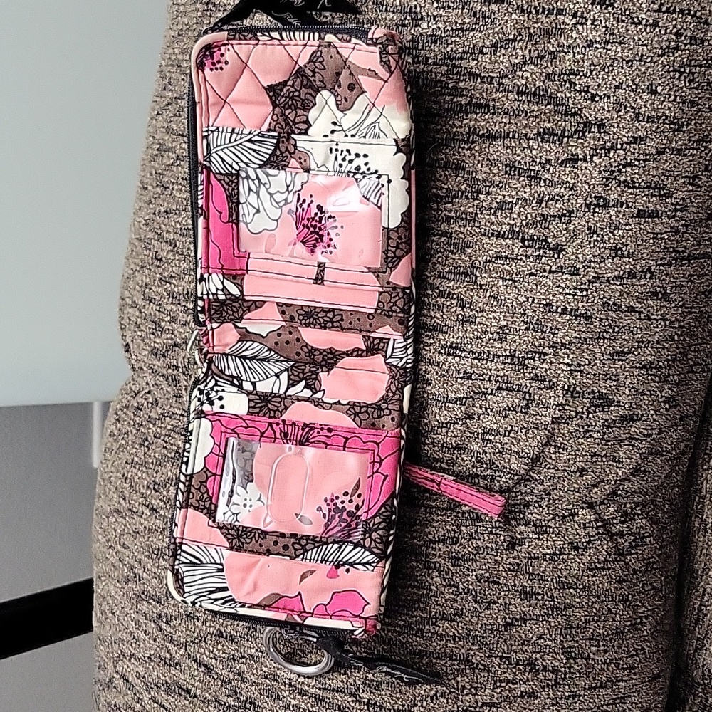 Wallet - Picture 2 of 4